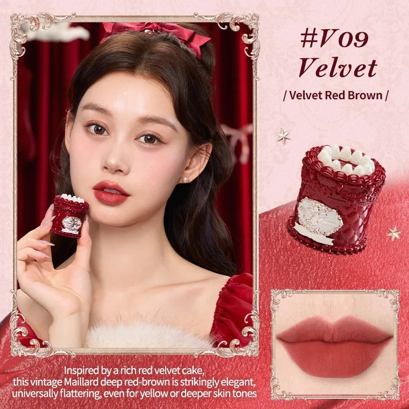 Flower Know Strawberry Rococo Cloud Liquid Lipstick Cream Lip Glaze Matte Milk Tea Korean Makeup Long Lasting Lipglossأحمر شفاه سائل من Flower Know بتصميم الفراولة وأسلوب الروكوكو، بقوام كريمي ناعم ولمسة مطفية تشبه السحاب، بلون شاي الحليب، مستوحى من المكي