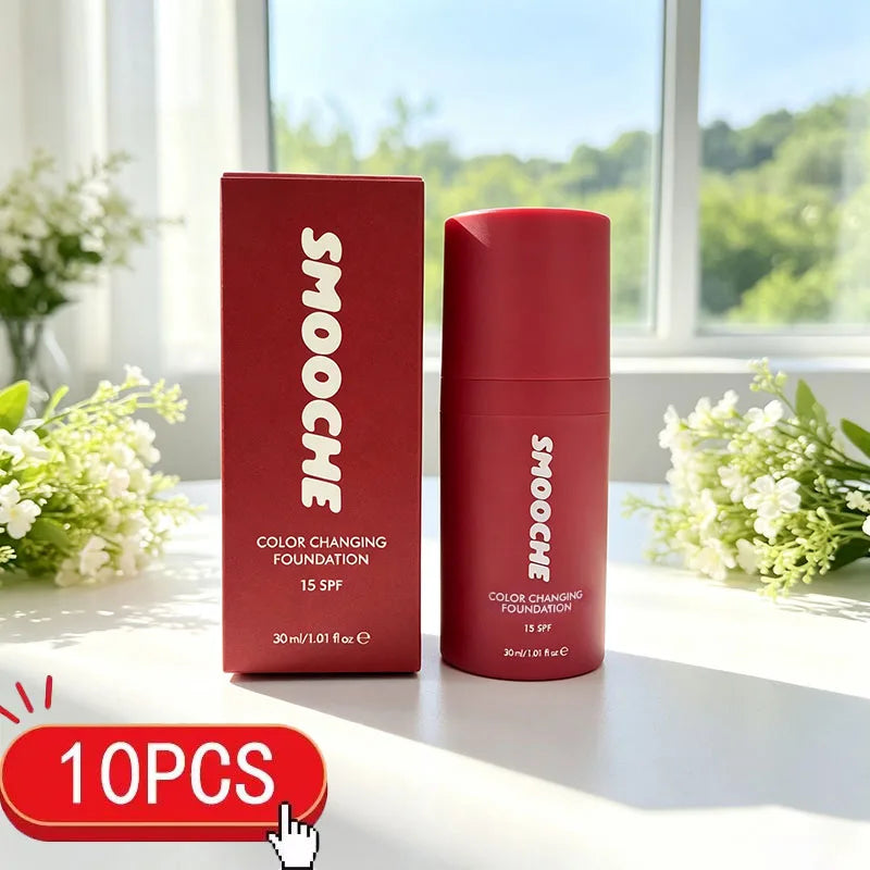 30ml Smooche Color Changing Foundation SPF15 Lightweight Hydrating Covers Pores Buildable Natural Coverage Daily Makeup Base احصلي على إطلالة طبيعية وجذابة مع كريم أساس SMOOCHE الذكي! 💖 تركيبة خفيفة ومرطّبة تتكيّف مع لون بشرتك، وتساعد على إخفاء مظهر المس